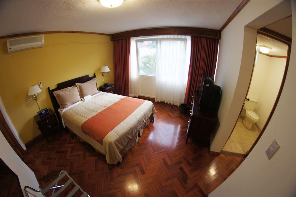 Apartotel & Suites Villas Del Rio San Jose  Bagian luar foto