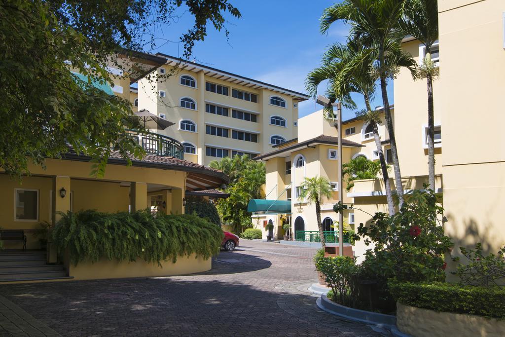 Apartotel & Suites Villas Del Rio San Jose  Bagian luar foto