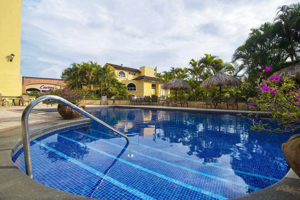 Apartotel & Suites Villas Del Rio San Jose  Bagian luar foto