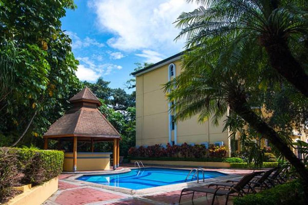 Apartotel & Suites Villas Del Rio San Jose  Bagian luar foto